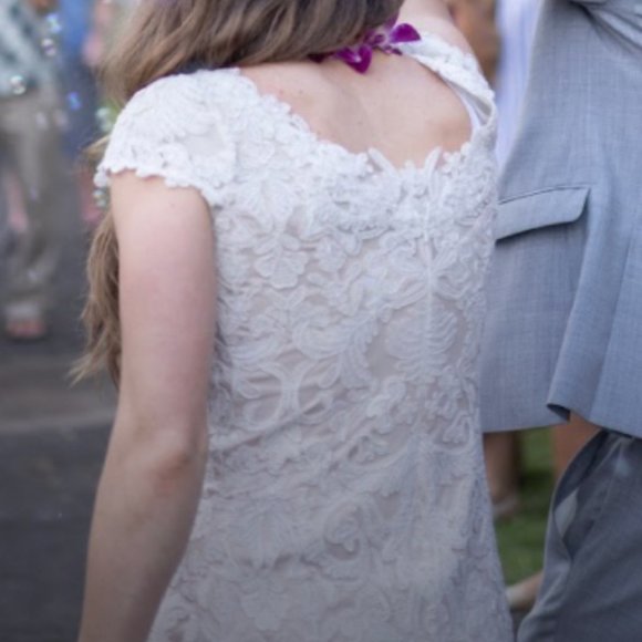 Wedding Dress - BHLDN - August Gown by Tadashi Shoji - Picture 10 of 13